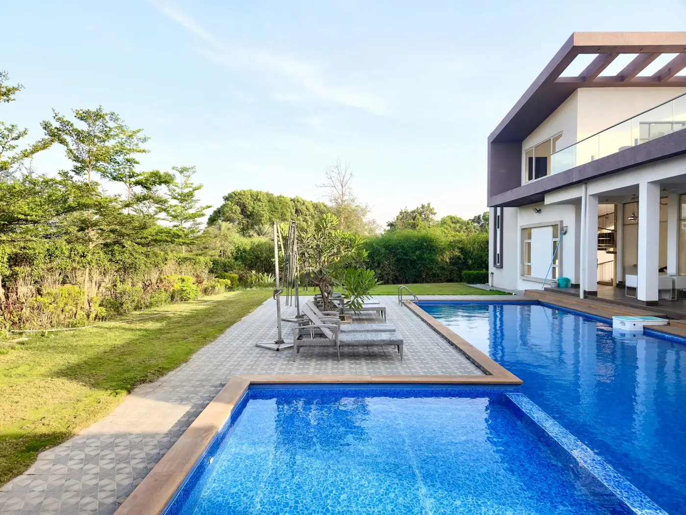 Casa con jardín y pileta en Núñez